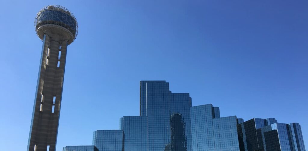 Principal image of Reunion Tower